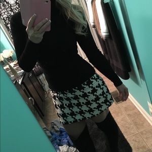 H&M Houndstooth skirt-size 8